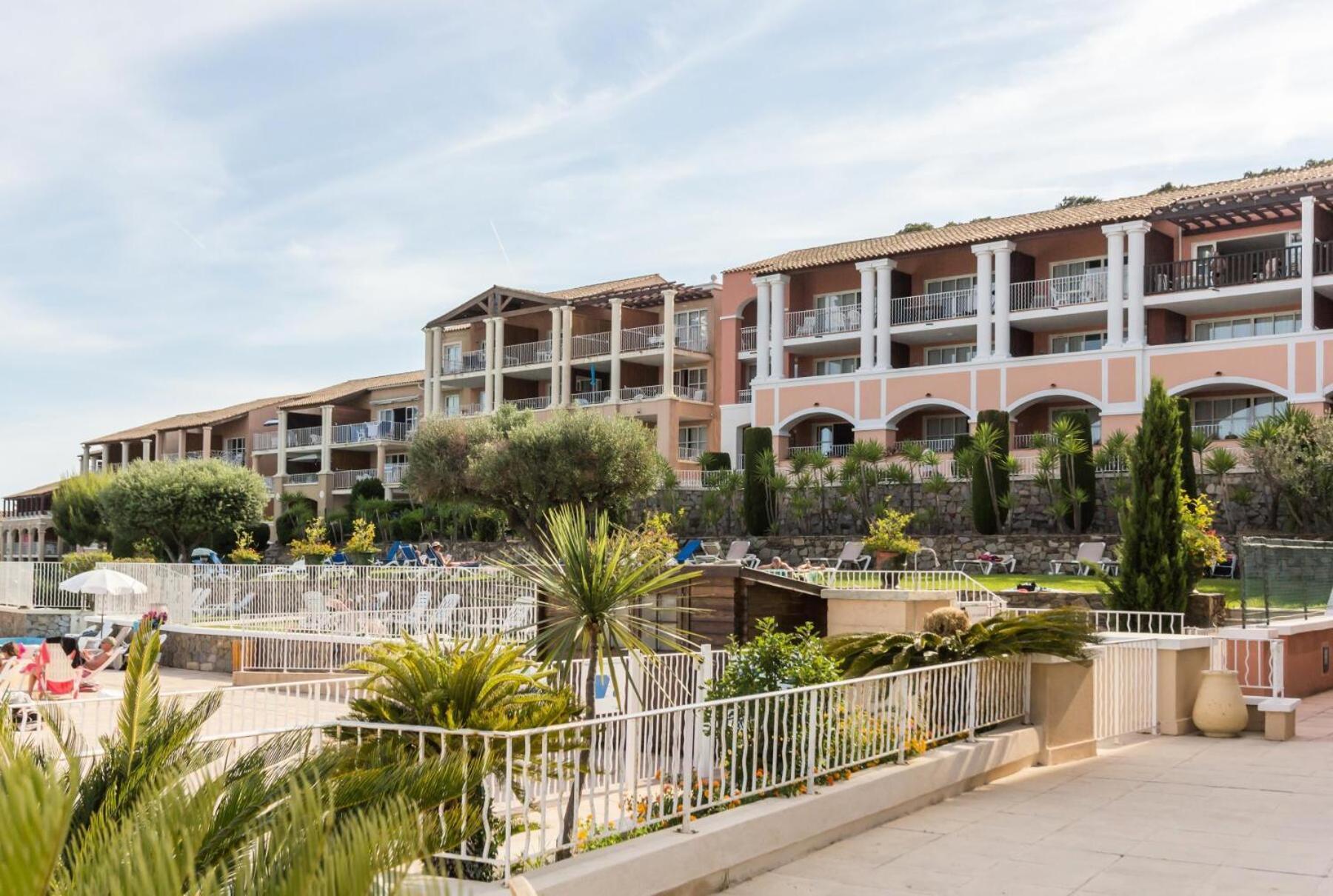 Residence Le Hameau De Cap Esterel - Maeva Home - Appartement 2 Pieces 5 Personnes - Selection Mae-1109 แซ็งต์-ราฟาเอล ภายนอก รูปภาพ